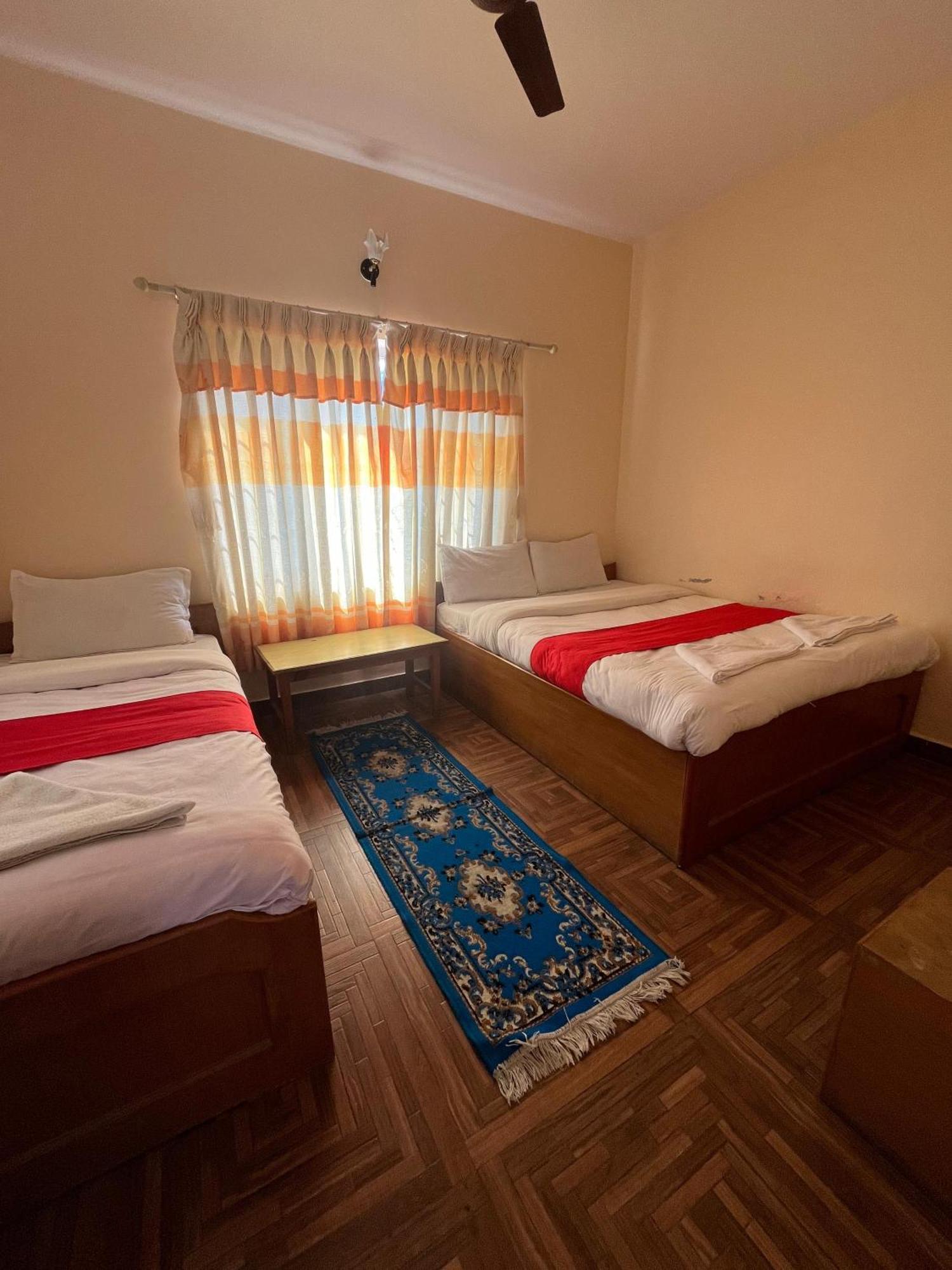 Hotel Global Inn Покхара Экстерьер фото