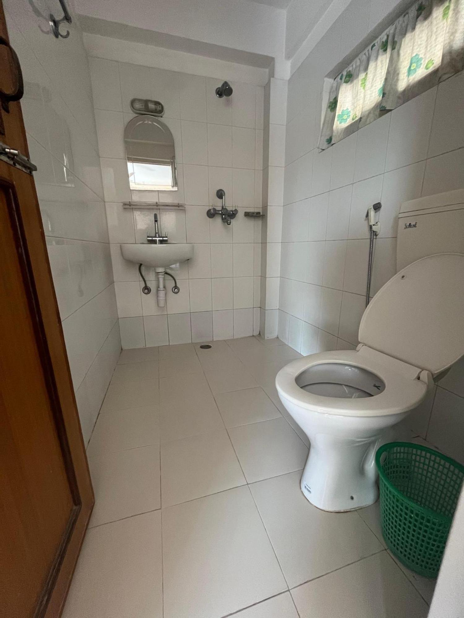 Hotel Global Inn Покхара Экстерьер фото